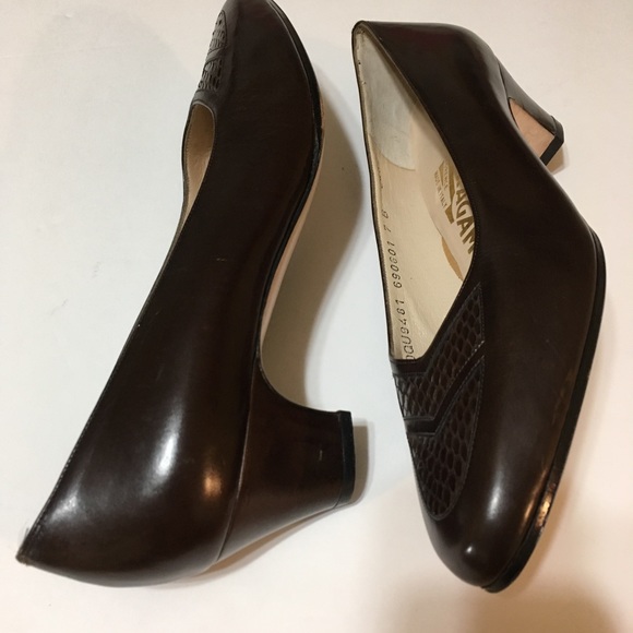 New Authentic Salvatore Ferragamo Brown Leather 7B - Picture 8 of 8